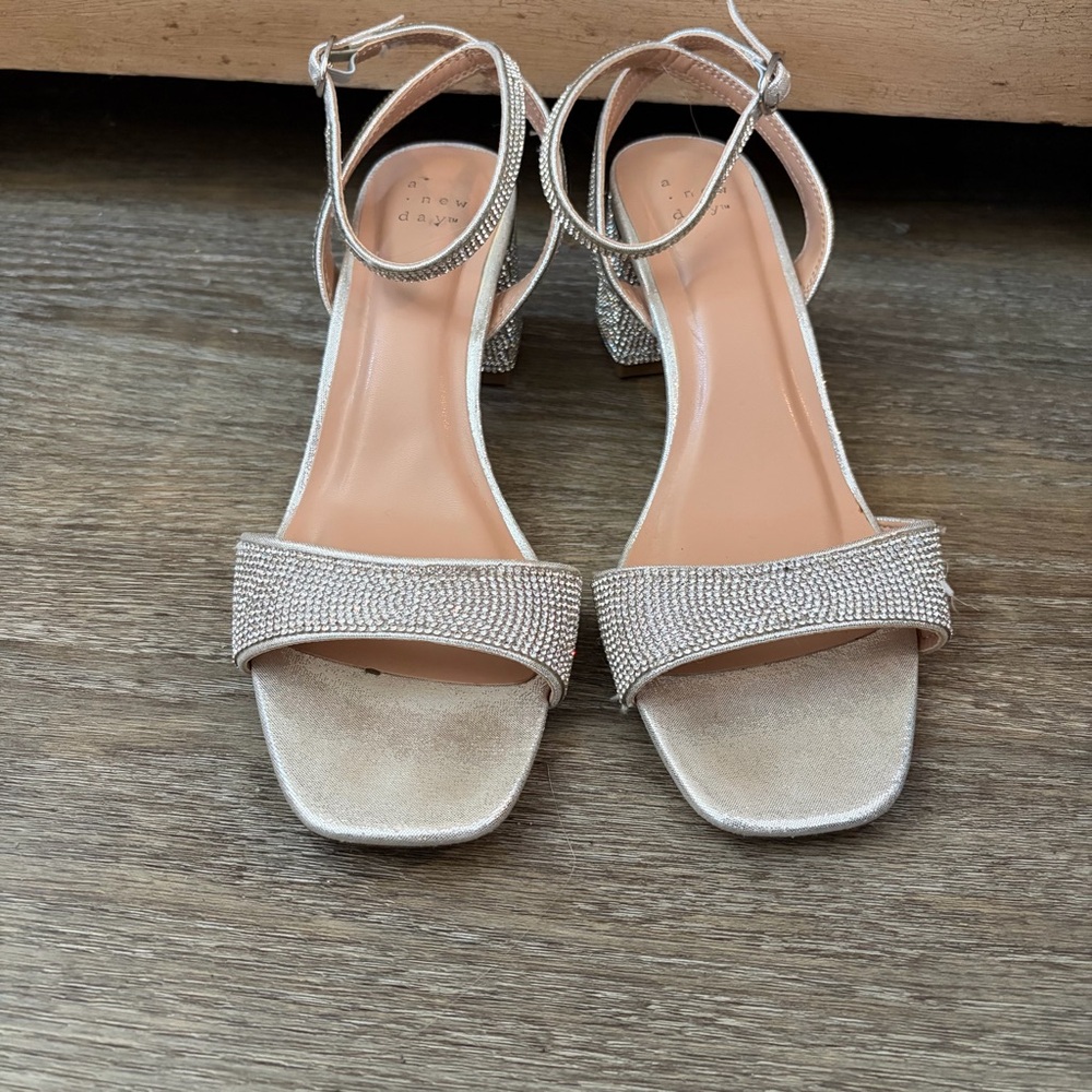 A New Day Target Sparkle Short Sandal Heel Size 8.5 Used